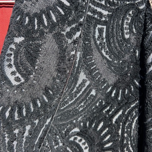 Robert Graham Robe - Picture 4 of 12